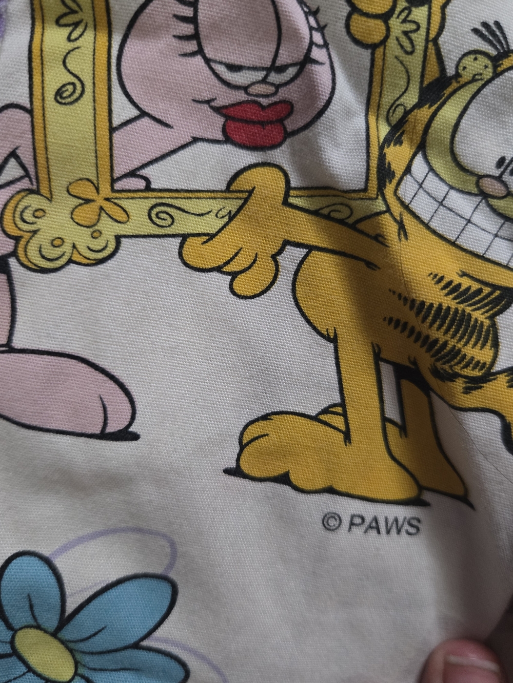 Garfield Cartoon Print Medical Scrub Top - White with Yellow & Purple - Picture 6 of 16